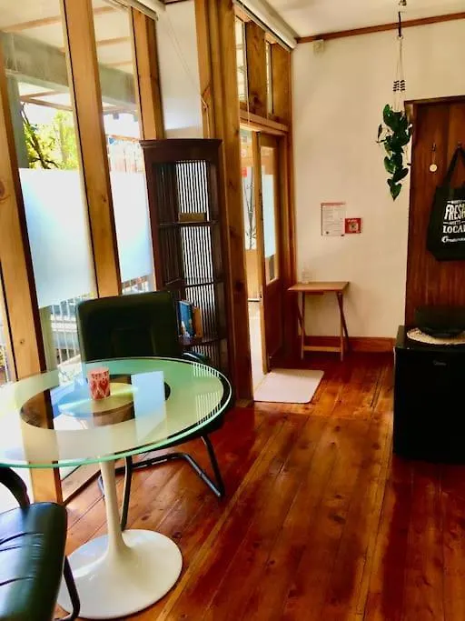 Apartment Compact Cutie - Cuba Mall, Central Wellington New Zealand